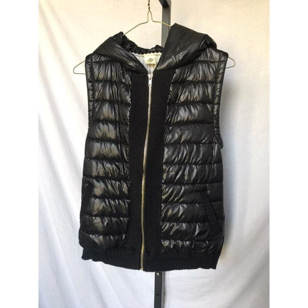 Nordstrom Love Tree Small puffer vest: Native American Geometric design on back